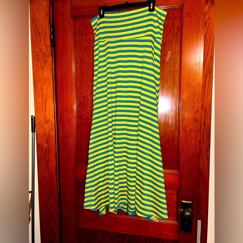 LulaRoe Classic Maxi Skirt- yellow/blue